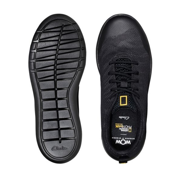 Clarks Girls Scape Geo Youth School Shoes Black | CA-813926